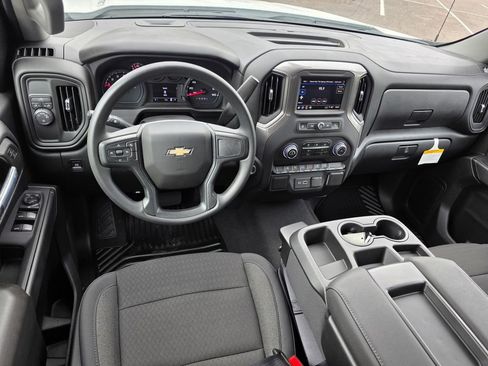 New 2026 Chevrolet Silverado 1500 Custom RWD image 20