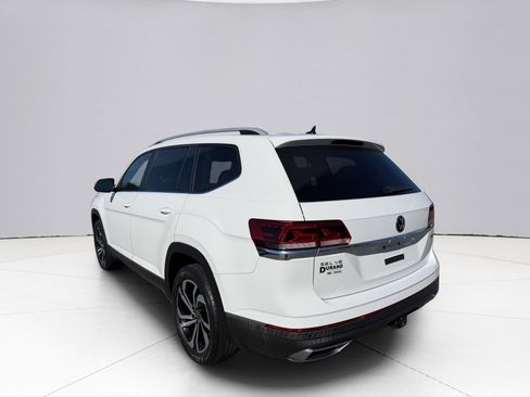 Used 2022 Volkswagen Atlas SEL AWD/4WD image 13