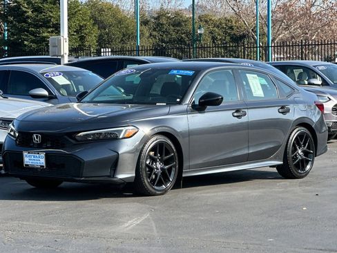 Certified 2025 Honda Civic Sport image 6