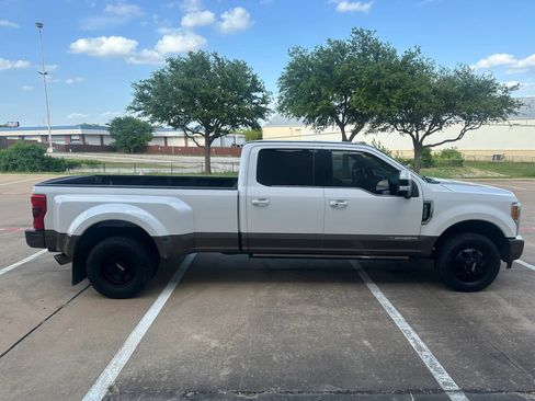 Used 2017 Ford F350 King Ranch w/ King Ranch Ultimate Package RWD image 8