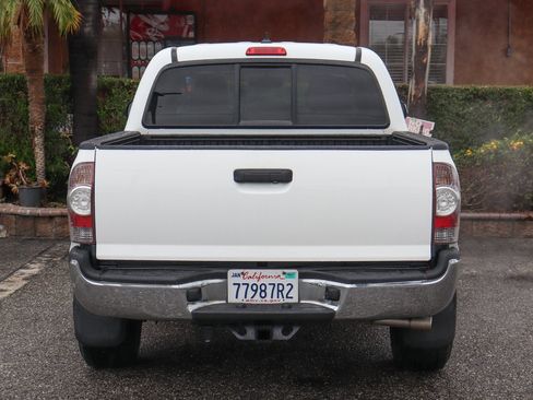 Used 2012 Toyota Tacoma PreRunner image 7