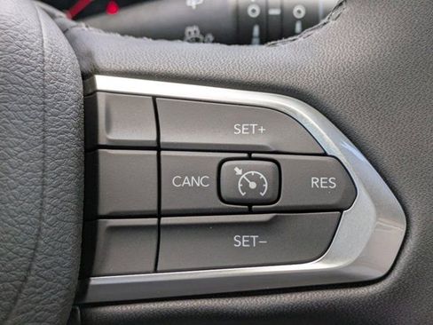 New 2026 Jeep Compass Latitude image 22