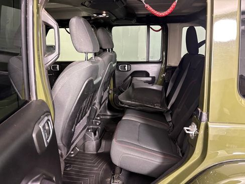 Used 2022 Jeep Wrangler Unlimited Rubicon w/ LED Lighting Group image 29