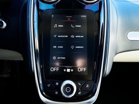 Used 2022 McLaren GT image 63