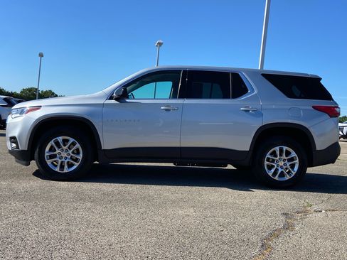 Used 2020 Chevrolet Traverse LS FWD image 5
