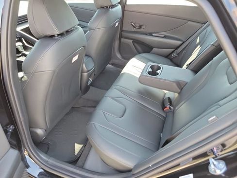 New 2026 Hyundai Elantra SEL Sport FWD image 26