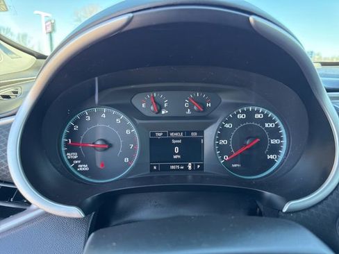 Used 2024 Chevrolet Malibu RS FWD image 24