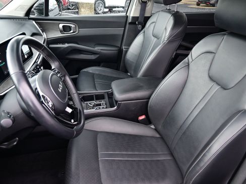 Used 2024 Kia Sorento X-Line EX image 25