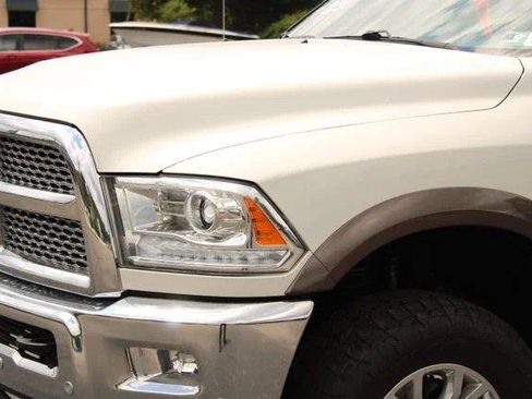 Used 2017 RAM 3500 Laramie w/ Snow Chief Group AWD/4WD image 5