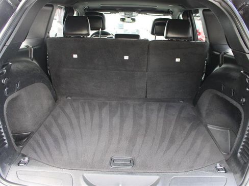 Used 2020 Jeep Grand Cherokee Altitude image 20