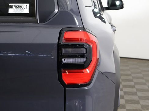 Used 2025 Toyota 4Runner TRD Off-Road image 16