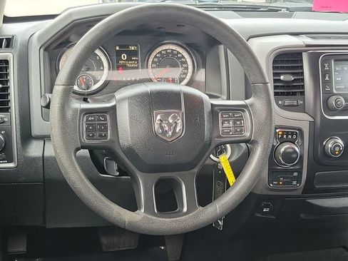 Used 2017 RAM 1500 Express w/ Black Ram 1500 Express Group AWD/4WD image 22