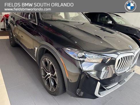 Used 2024 BMW X5 sDrive40i w/ Premium Package RWD image 1
