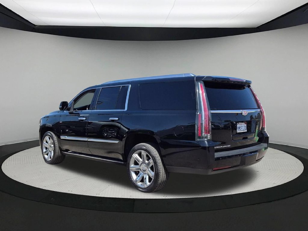 Used 2019 Cadillac Escalade ESV Premium Luxury AWD/4WD image 3
