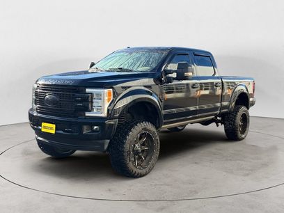Used 2017 Ford F350 Platinum w/ Platinum Ultimate Package