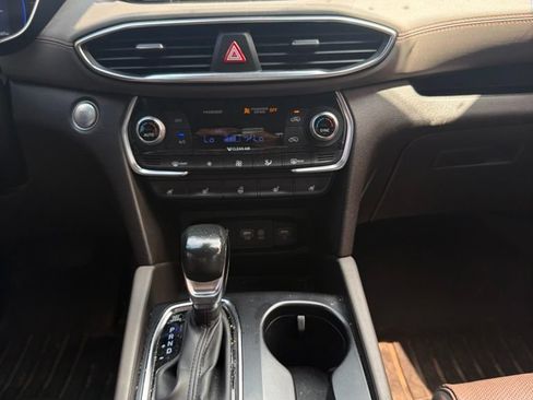 Used 2020 Hyundai Santa Fe Limited FWD image 15
