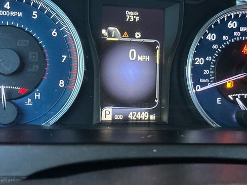 Used 2017 Toyota Camry LE FWD image 27