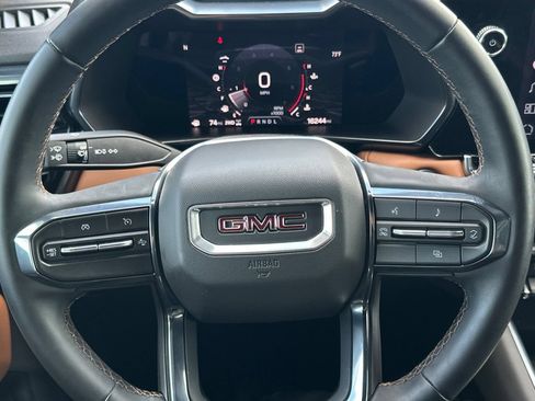 Used 2023 GMC Canyon AT4 w/ Technology Package AWD/4WD image 22