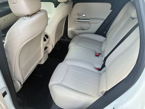 New 2026 Mercedes-Benz GLA 250 4MATIC image 12