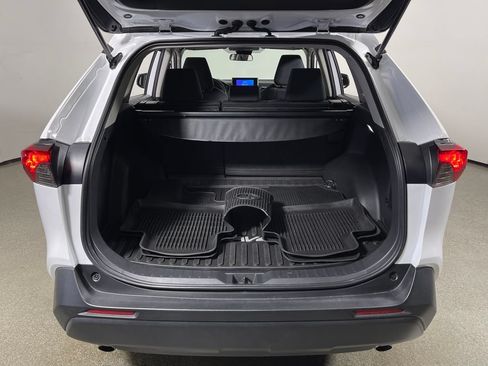 Certified 2024 Toyota RAV4 LE FWD image 10