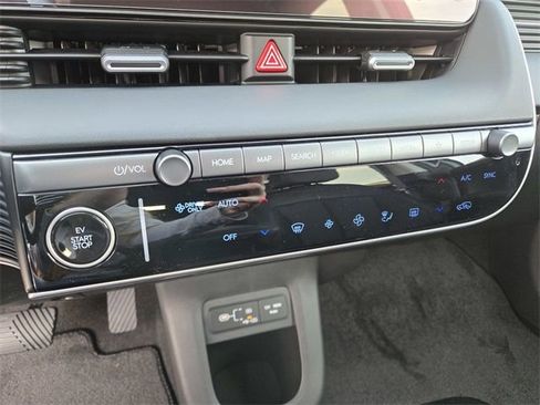 New 2026 Hyundai Ioniq 5 SEL image 18