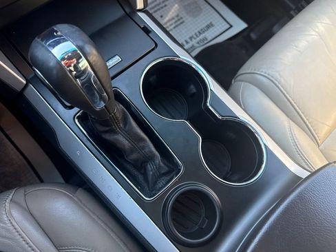 Used 2014 Ford Explorer XLT w/ Equipment Group 202A image 34