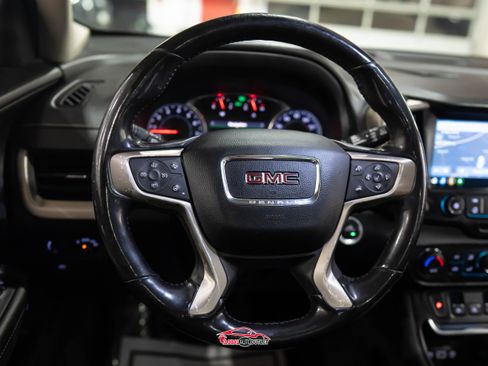 Used 2019 GMC Terrain Denali w/ Advanced Safety Package image 23