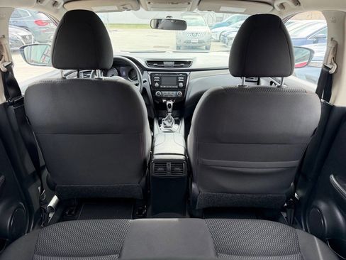 Used 2018 Nissan Rogue Sport S w/ S Appearance Package image 21