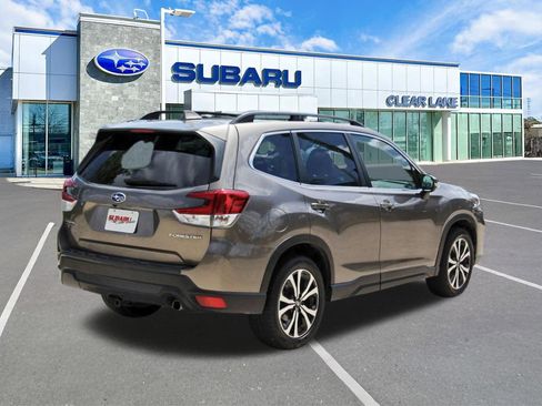 Used 2020 Subaru Forester Limited w/ Popular Package #3 AWD/4WD image 6