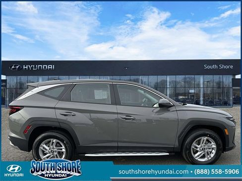 Certified 2026 Hyundai Tucson SE image 5