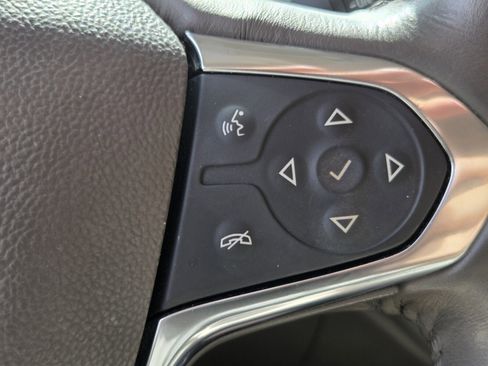 Used 2018 Chevrolet Traverse LT FWD image 31