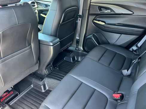 Used 2025 Chevrolet TrailBlazer ACTIV w/ Convenience Package AWD/4WD image 12