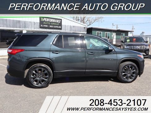 Used 2021 Chevrolet Traverse RS image 8