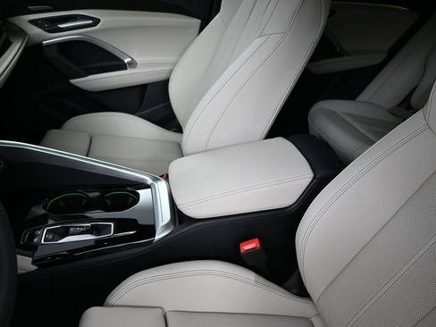 New 2026 Audi Q5 Premium Plus AWD/4WD image 9