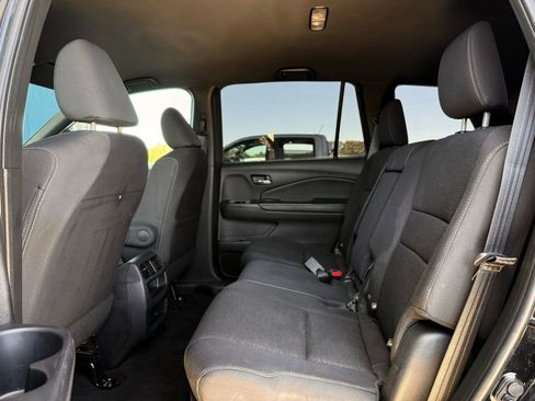 Used 2019 Honda Passport Sport image 16
