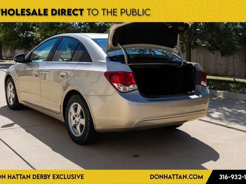 Used 2016 Chevrolet Cruze LT FWD image 23