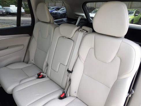 Certified 2023 Volvo XC90 B5 Core w/ Protection Package Premier image 25