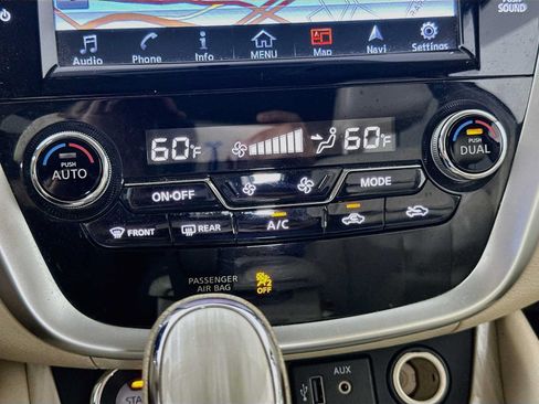 Used 2018 Nissan Murano Platinum AWD/4WD image 14