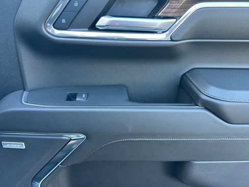 Used 2024 Chevrolet Silverado 1500 LT Trail Boss w/ LT Trail Boss Premium Package image 20