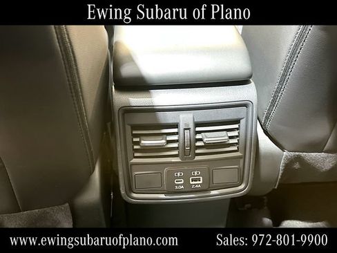 Used 2025 Subaru Forester Premium AWD/4WD image 27