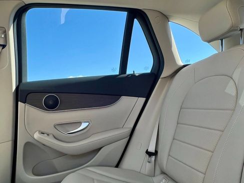 Certified 2022 Mercedes-Benz GLC 300 4MATIC image 13