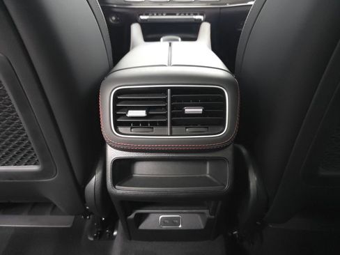 Used 2024 Mercedes-Benz GLE 53 AMG 4MATIC image 29