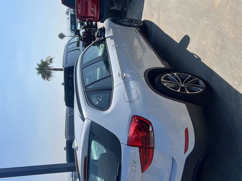 Used 2015 BMW X1 sDrive28i RWD image 6