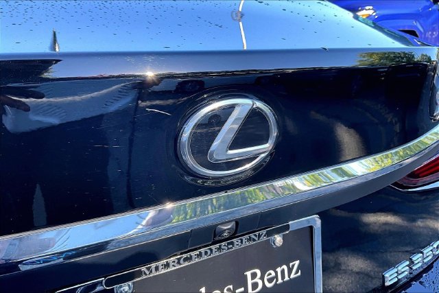 Used 2024 Lexus ES 350 w/ Premium Package FWD image 28