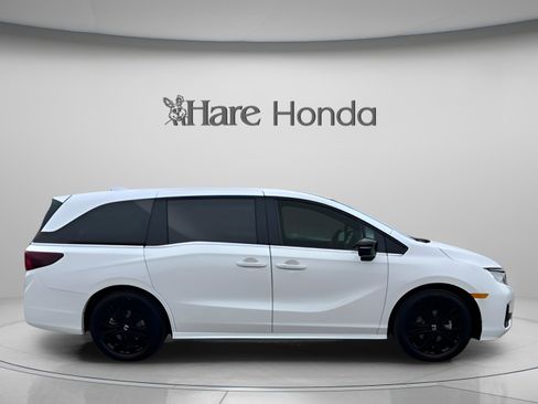 New 2026 Honda Odyssey Sport-L image 7