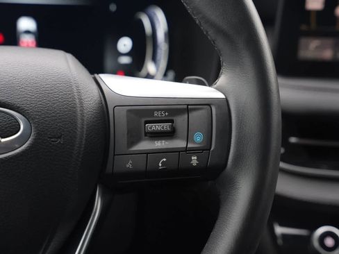 Used 2024 INFINITI QX60 Luxe w/ Vision Package image 12