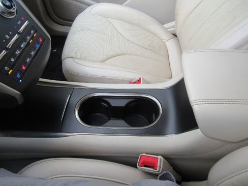 Used 2015 Lincoln MKC FWD w/ Equipment Group 102A Reserve image 43