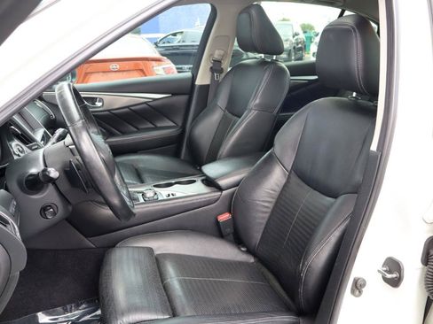 Used 2019 INFINITI Q50 Sport w/ Proactive Package RWD image 12
