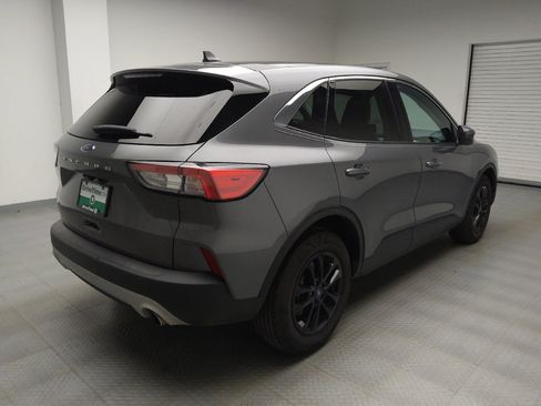 Used 2021 Ford Escape SE FWD image 9