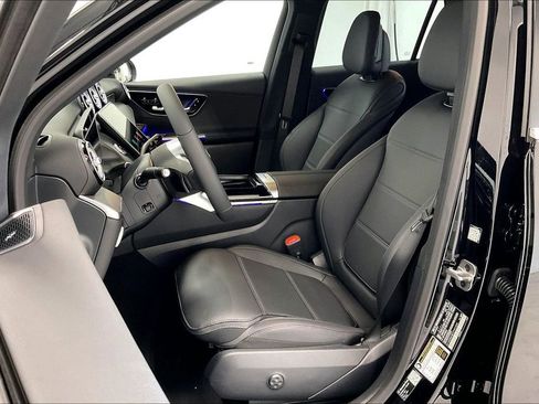 New 2026 Mercedes-Benz GLC 300 4MATIC image 9